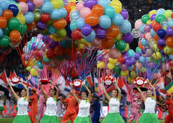 2015年8月30日、中国国家体育場(通称「バードネスト」)で開催された2015年世界陸上競技選手権大会の閉会式。