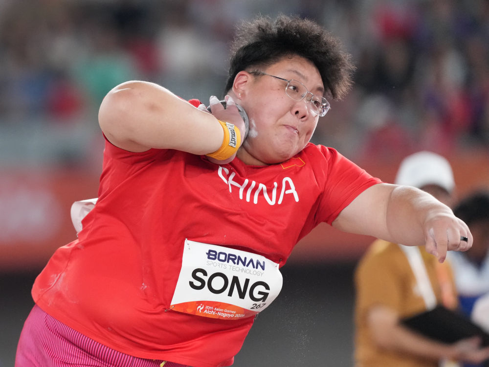 9月25日、決勝で試技に臨む中国の宋佳媛選手（撮影・雒圓）。