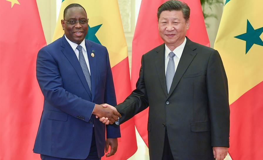 習近平主席、セネガルのサル大統領と会見
