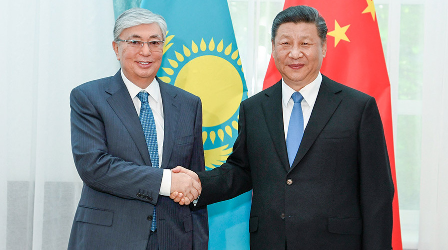 習近平主席、カザフスタン大統領と会見