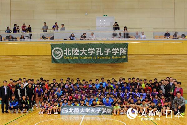 北陸大学孔子学院で「孔子学院杯」卓球大会を開催 日本